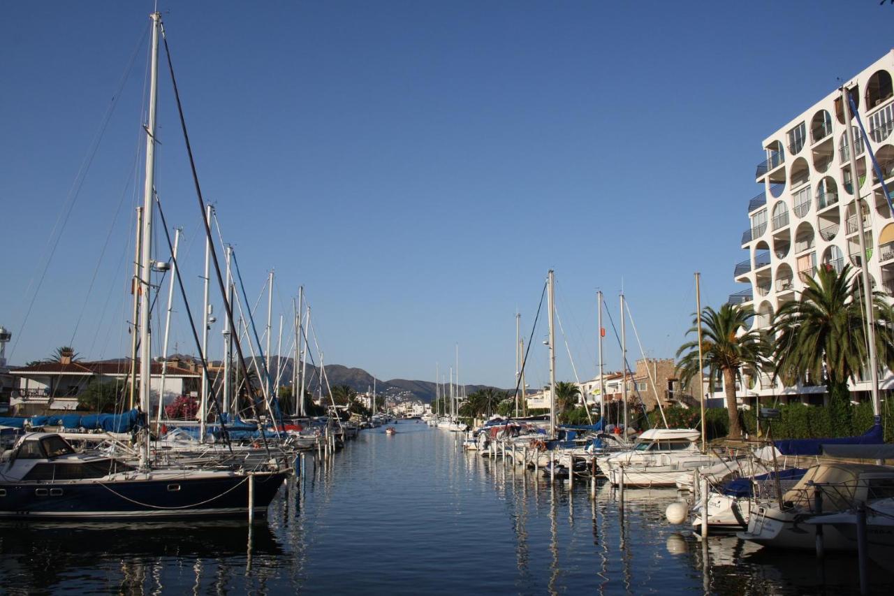 Empuriabrava Apartaments - Nº2 מראה חיצוני תמונה